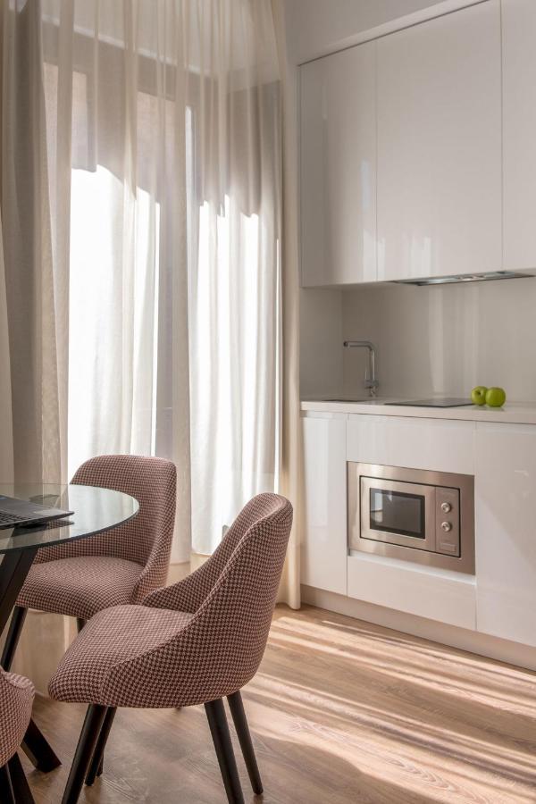 Coliseum Boutique Apartament *