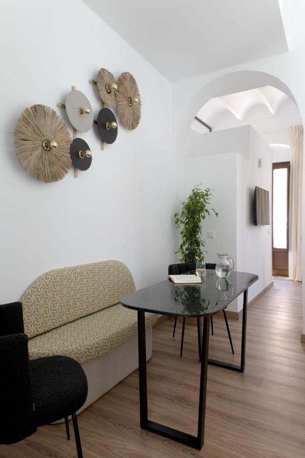 Coliseum Boutique Apartament *